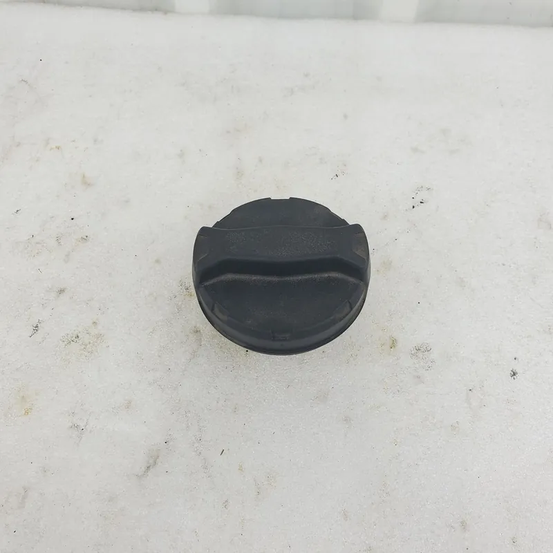 ( New ref. 709000660 ) Fuel Cap Offre Du Jour